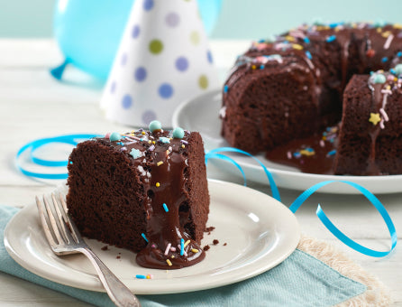 http://www.tupperwarebrands.com/cdn/shop/articles/recipe-chocolate-lava-cake-tupperwave-stack-cooker-2202-3031-1920x1400.jpg?v=1683633880